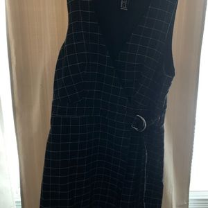 F21 Black and white plaid wrap dress